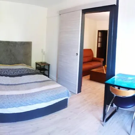 * Appartement rez de chaussée Frontière Suisse * Delle Extérieur photo