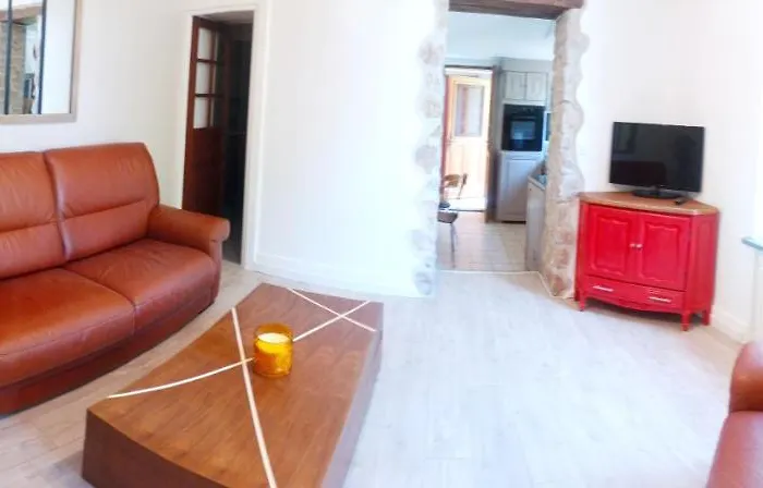 * Appartement Rez De Chaussee Frontiere Suisse *