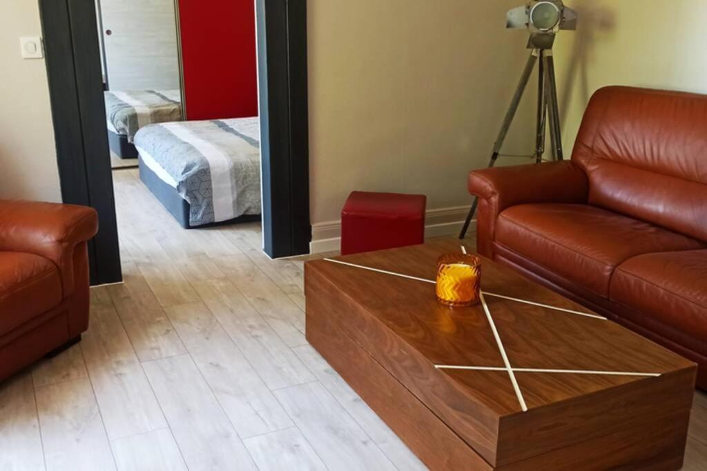 * Rez De Chaussée Frontière Suisse *